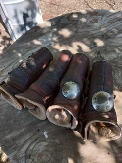 Horse Boots/ Protectors For Hands And Feet, Front And Back, Canilleras Para Caballos. Manos Y Patas