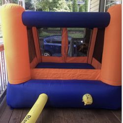 Small Bounce House 