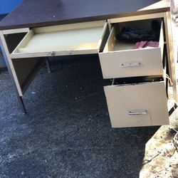 Used Work And School Desk Need Gone Today