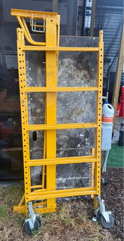 Yellow Rolling Scaffold Tower with Casters