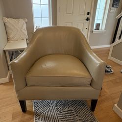Free Leather Chair 