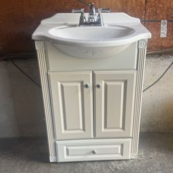 Bathroom vanity 