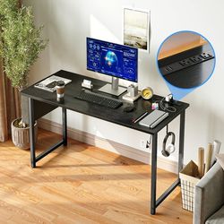 Small Computer Office Desk 32 Inch Kids Student Study Writing Work with Storage Bag & Headphone Hooks Modern Simple Home Bedroom PC Table