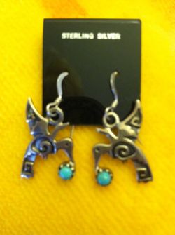 Sterling Silver earrings / Accessorize with silver Jewelry