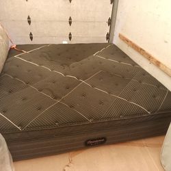 King Beautyrest Black Eurotop Pillowtop Mattress Only 
