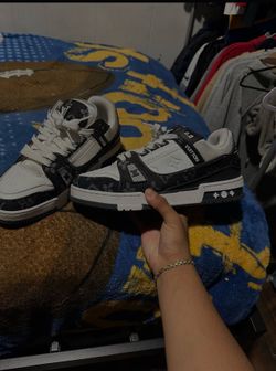 Lv trainers