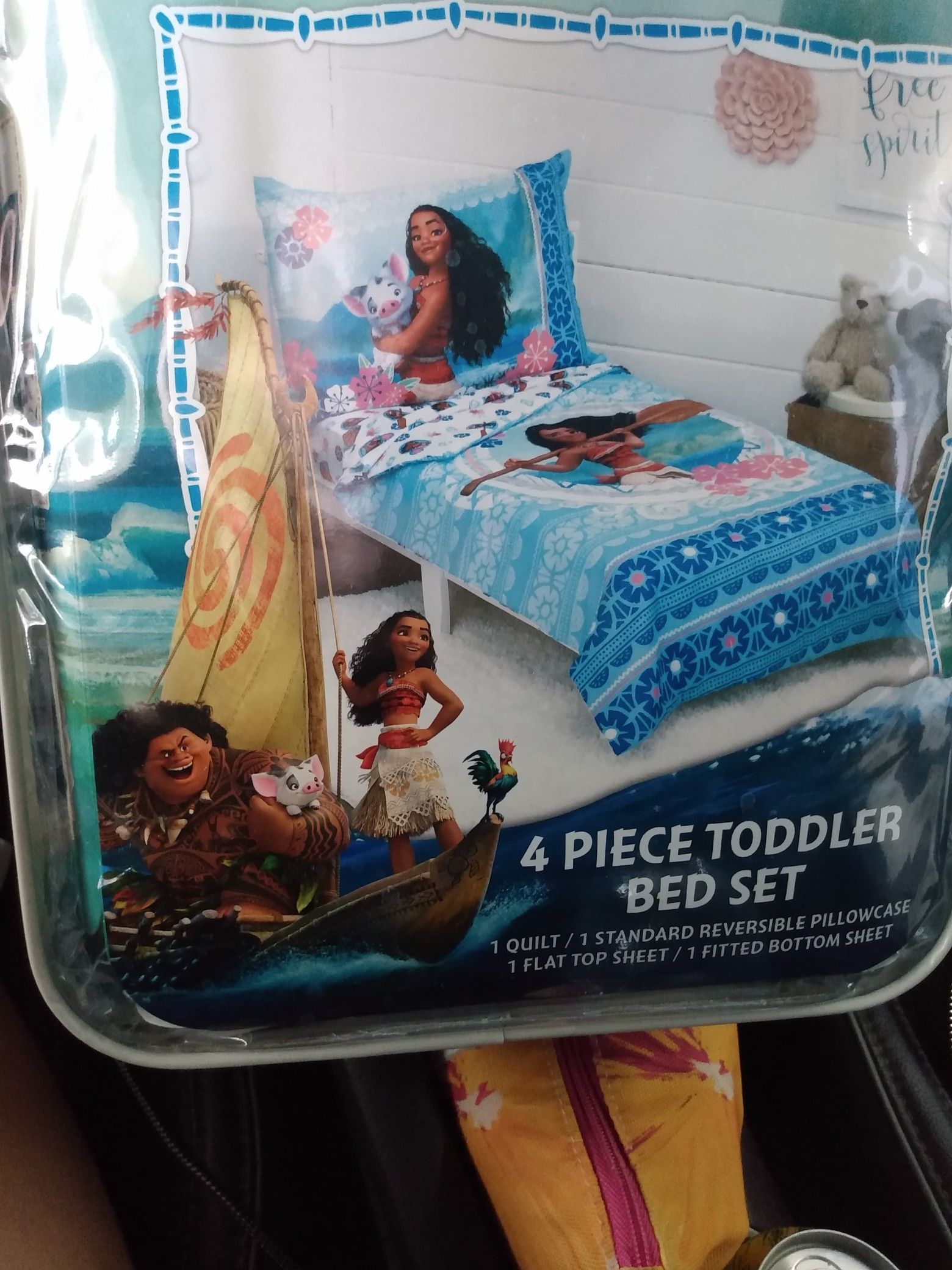 Target toddler bed set Moana