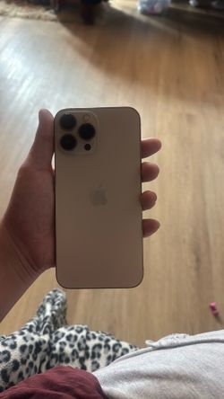 iPhone 14 Pro Gold