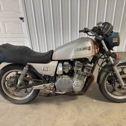 1981 Suzuki GS750 Parts Bike