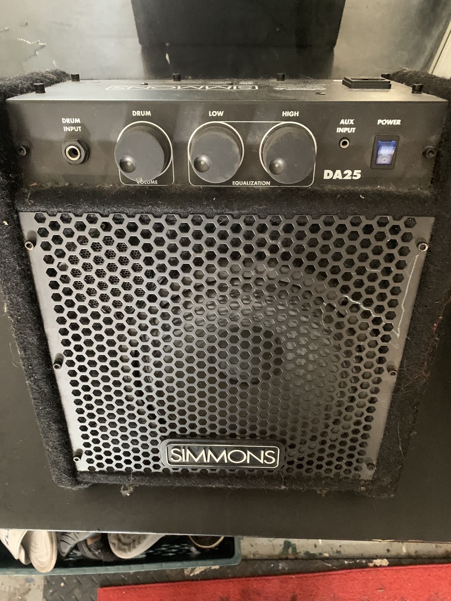 Simmons DA25 Electronic Drum Set Monitor Black for Sale in Chula