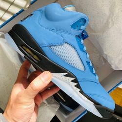 Jordan 5 UNC Size 11