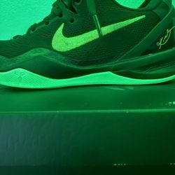 Kobe 8 Protro “Lakers Away”