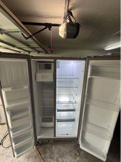 Side by side refrigerator whirlpool