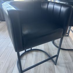 6 Leather Black Bar Stools