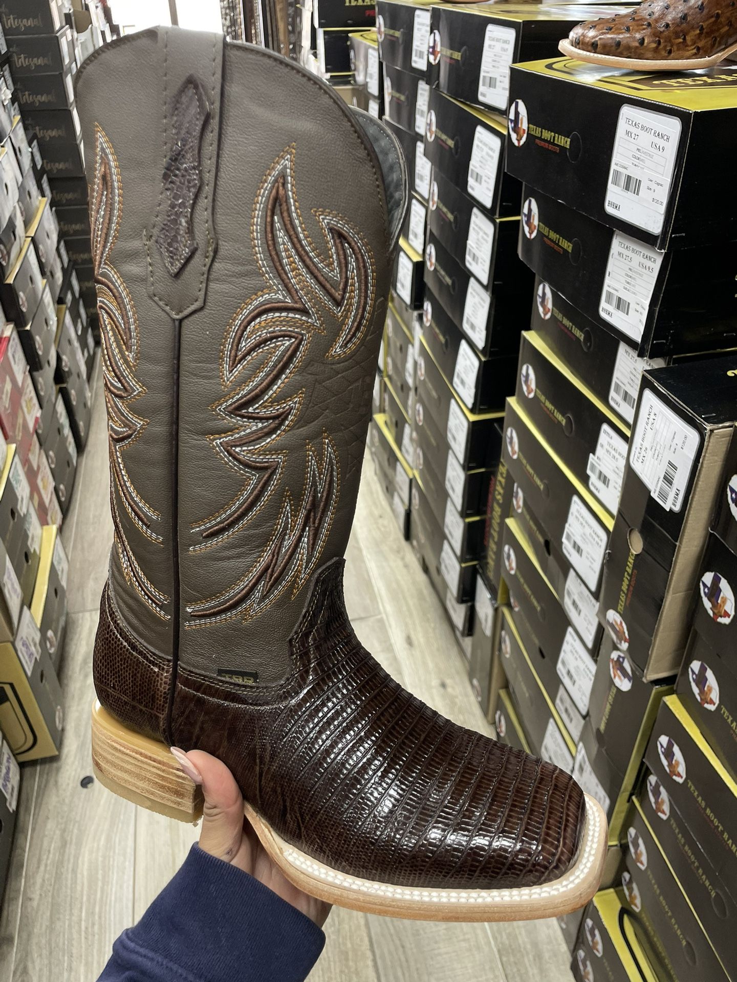 mens western boots