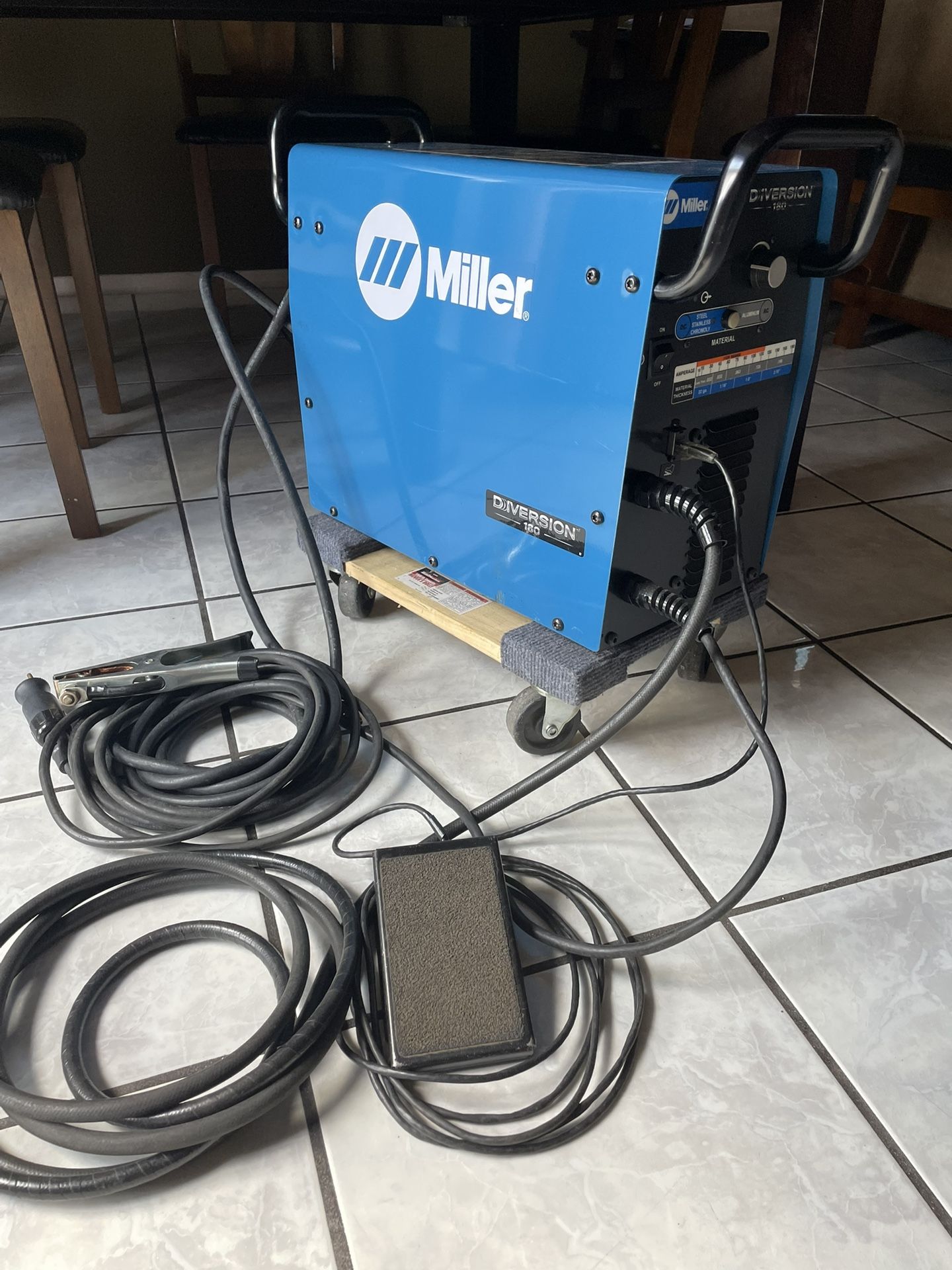 Miller 180 Diversion Welding Machine
