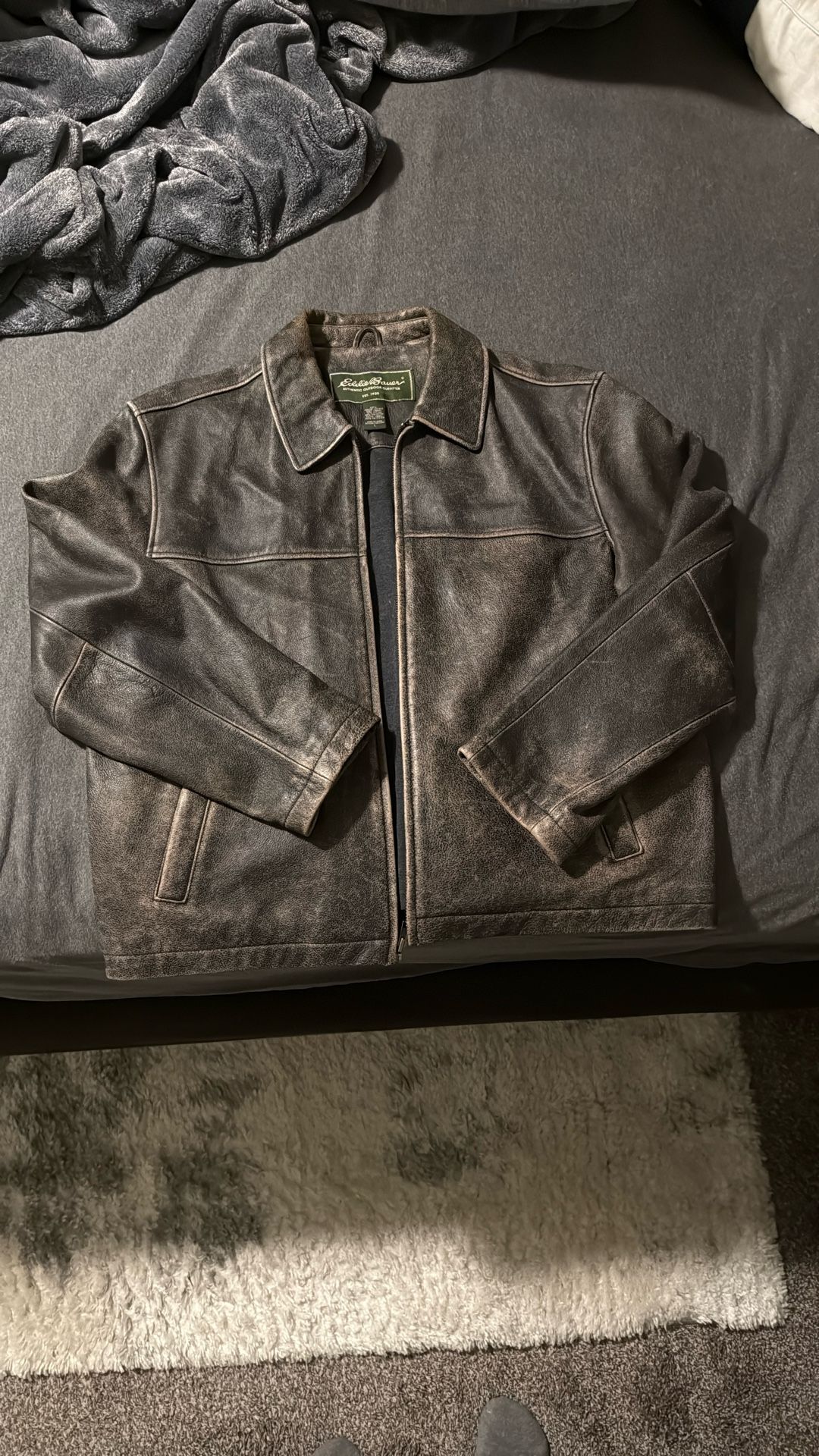 Eddie Bauer Lg Leather Jacket