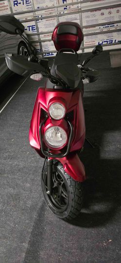 Vitacci Nitro 150cc Moped /Scooter