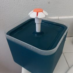 Cat Water Fountain