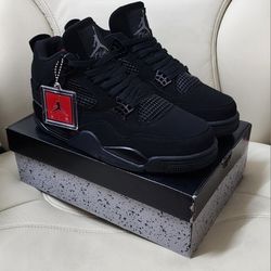 Jordan 4 Retro 