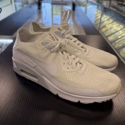 New Nike Air Max 90 Ultra Flyknit 2.0 Triple White. Authentic. Size 11.5