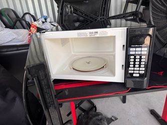 Hamilton Beach Microwave