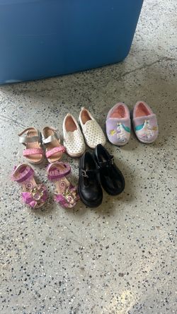 5 Pairs Kid Shoes 12.00