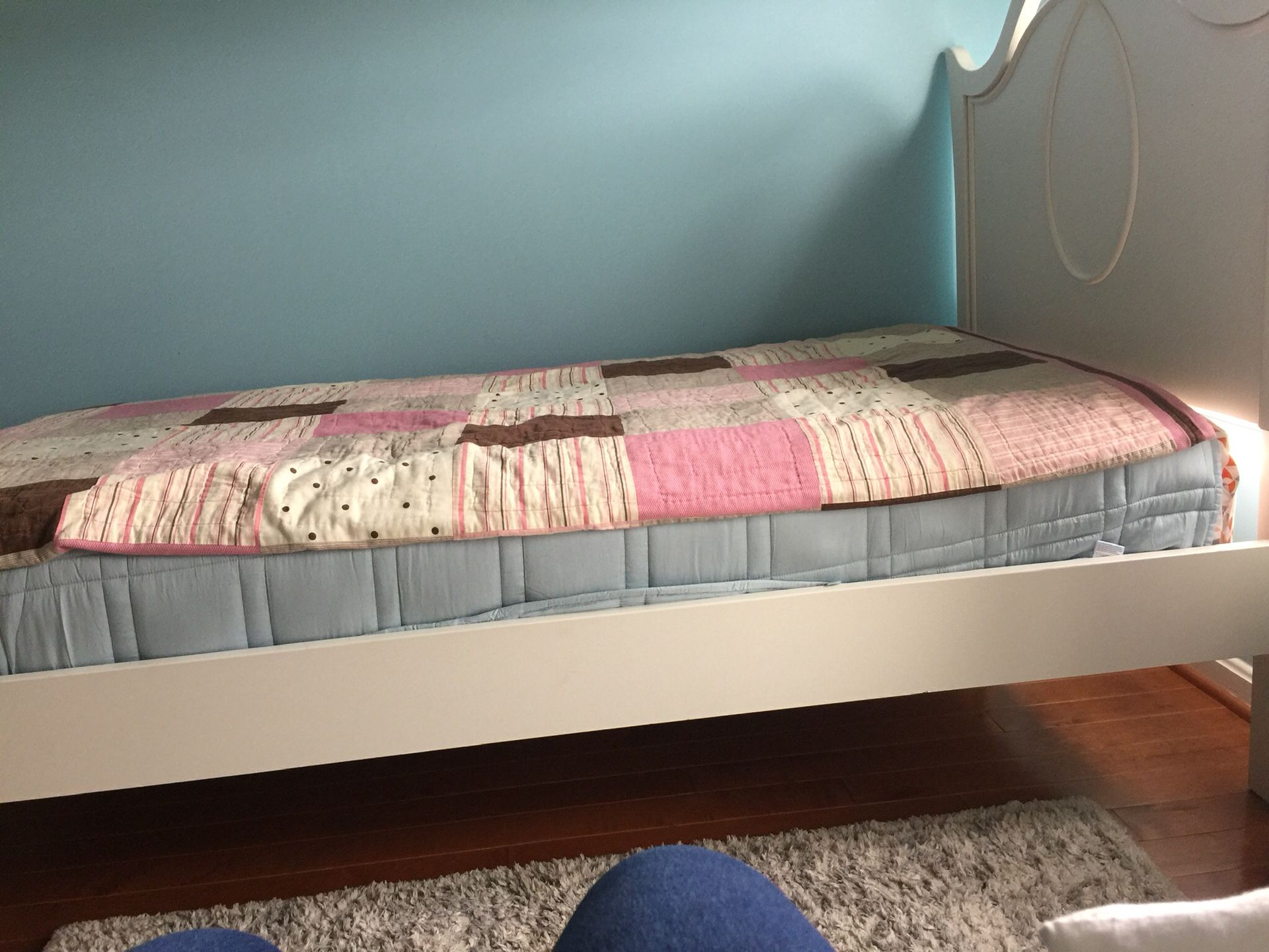 Twin bed frame sale-excellent condition-