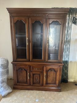 Vintage Solid Wood China Cabinet/ Hutch