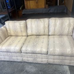 Ethan Allen Three Seater Couch 