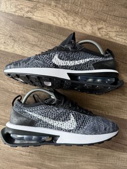 Nike Air Max Flyknit Racer sz 7.5