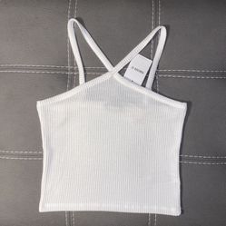 New FOREVER 21 Halter Top Medium White Ribbed Stretchy