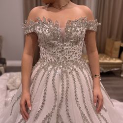 Beautiful Brand New Wedding Dress