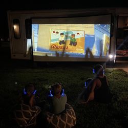 Wireless Smart HQ Projector 