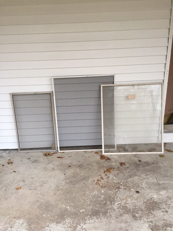 2 screens end one glass frame