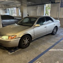 1999 Toyota Camry