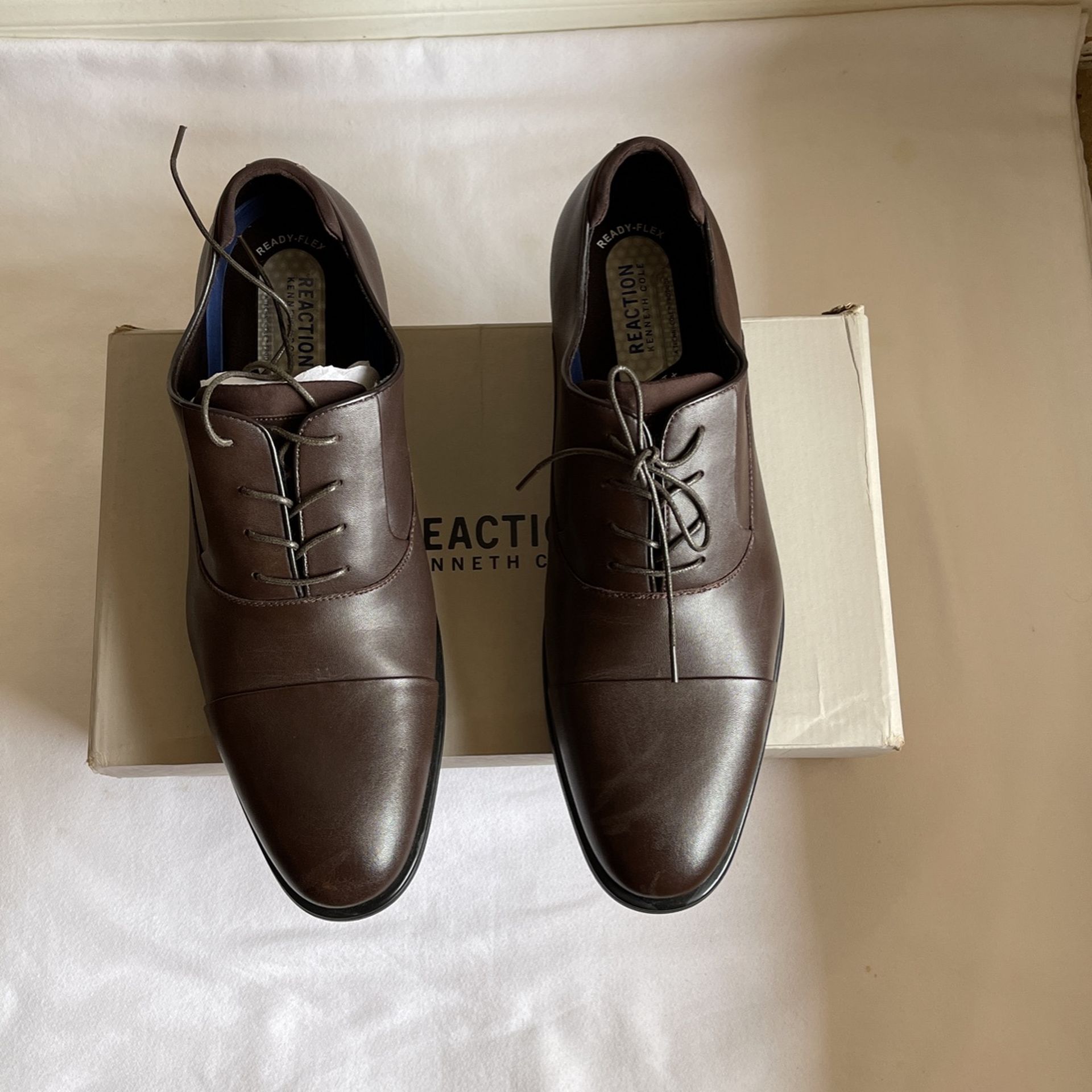 Kenneth Cole Reaction Men’s Edge Flex, Laced Up B Oxford Shoes. Kenneth Cole Reaction Zeke Oxford Lace Up | Mercari main image 2