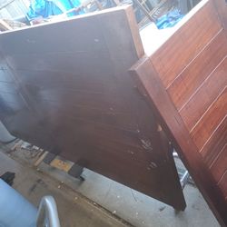 Dining Room Table 