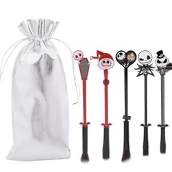 Jack and Sally eyeshadow brush set
