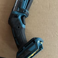 18 v saw makita 