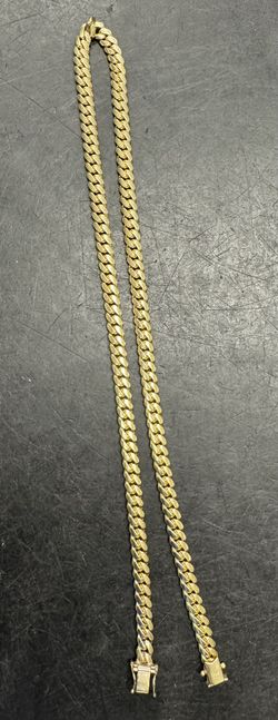 Two Cuban Links Necklaces 10k