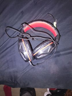 Gamer headphones