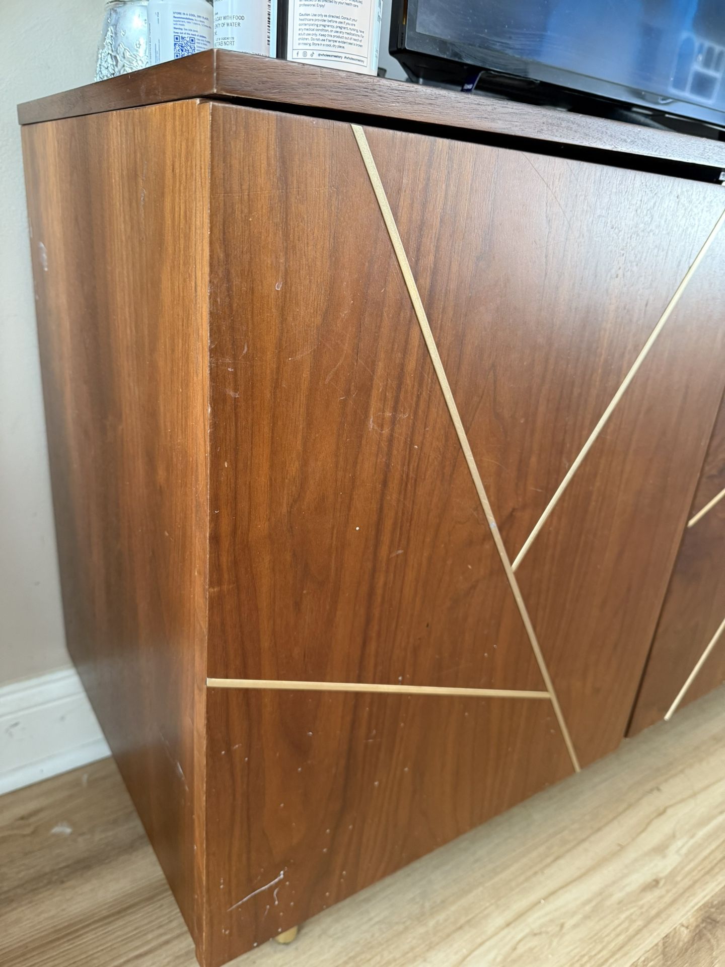 Credenza Overall: 60"W x 18"D x 30"H, 127 lbs. Leg height: 5"H Cabinets: 19"W x 16.9"D x 22.4"H each