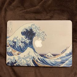 Macbook Pro 13 inch Retina with 500gb SSD, New Battery