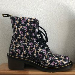 Dr. Martens Clemency Tydee Floral Boot Size 7