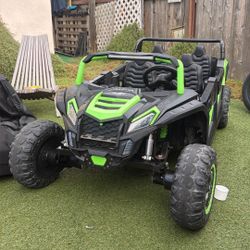 Ryder Toys 24V 4 Pax Kids Car