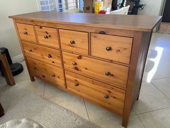 IKEA Hemnes 8-Drawer Dresser – Solid Pine
