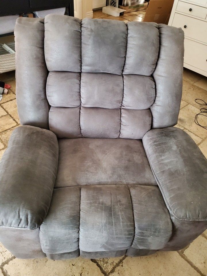 Recliner