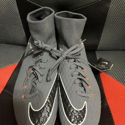 Nike (AH7266-081) Hypervenom Phantom III Academy Dynamic Fit AG-PRO Size 9.5