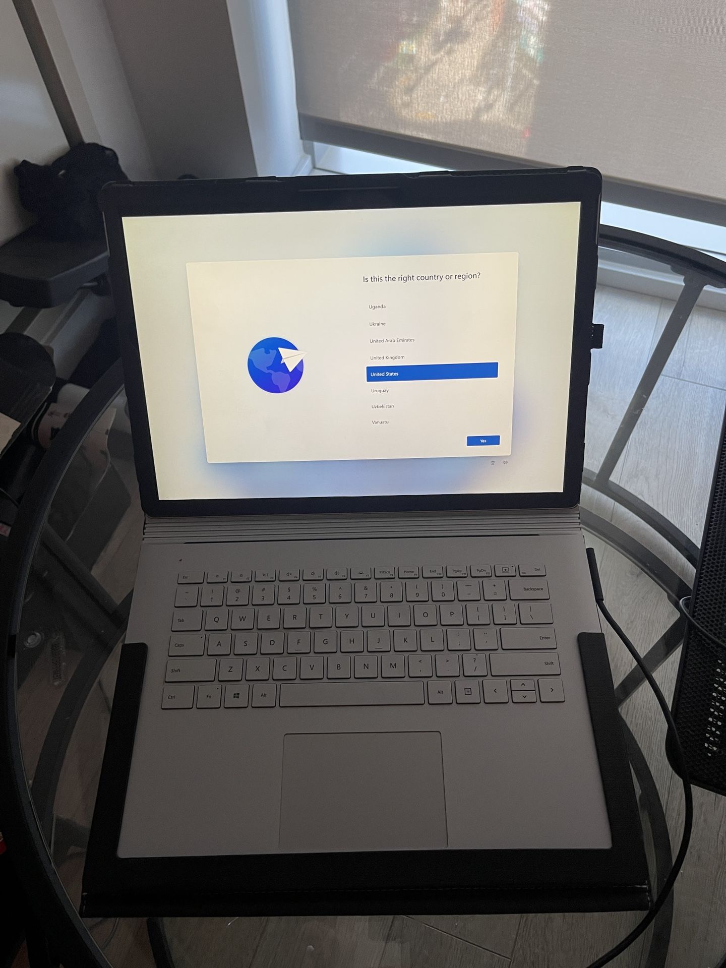 SURFACE BOOK 2 15" TOUCH i7-8650U 16GB RAM 512GB SSD NVIDIA GTX 1050 Win 11 Pro